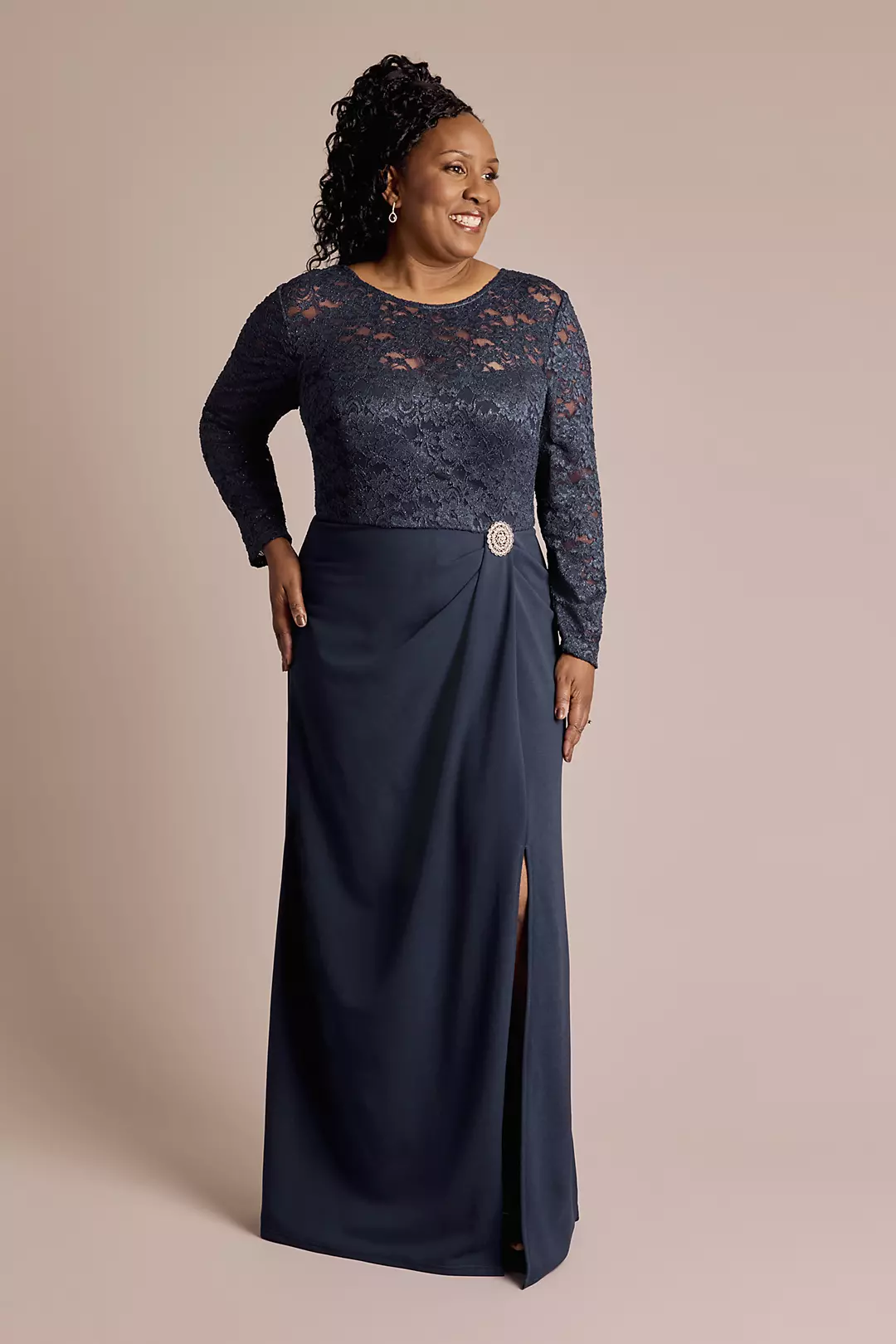 Long-Sleeve Lace and Crepe Soft A-Line Dress - Image 9